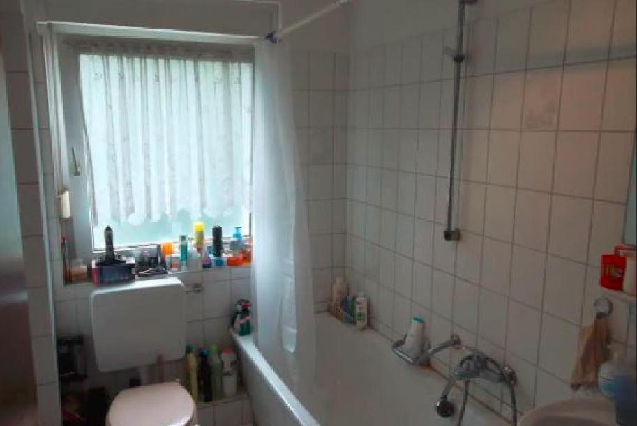 Duesseldorf - Separates, Privates Zimmer エクステリア 写真